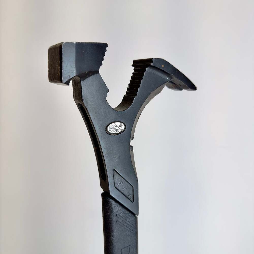Dead On Annihilator Demolition Hammer Wrecking Pry Bar Tool 17.5 Inch Black